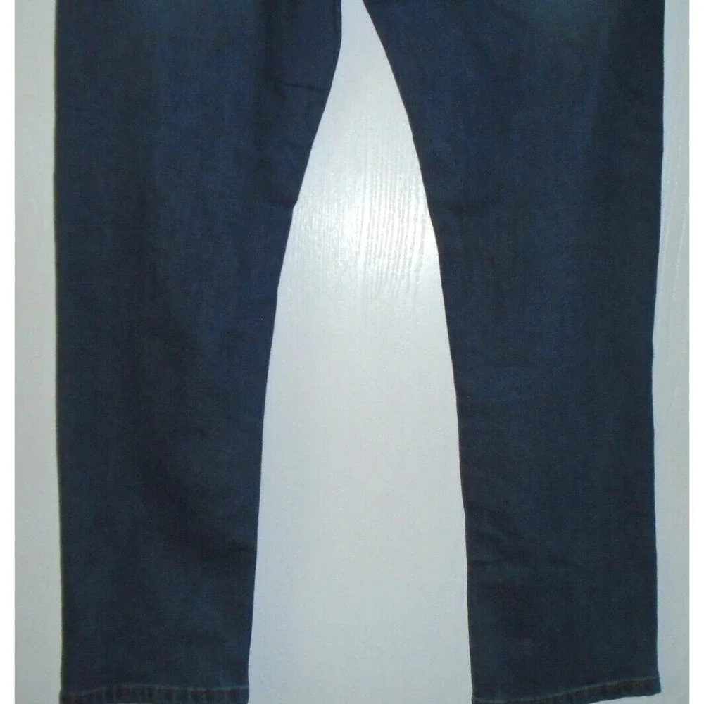 Across The Pond Men's 30x30 Stretch Jeans Signature  (act30x28)